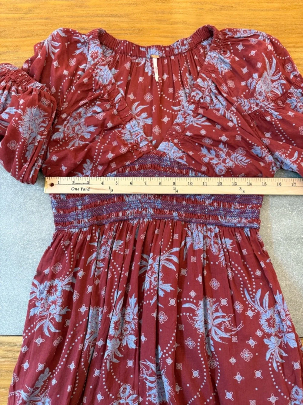 Free People Golden Hour Maxi Dress Floral Smocked Burgundy Blue Size Small - Picture 13 of 14